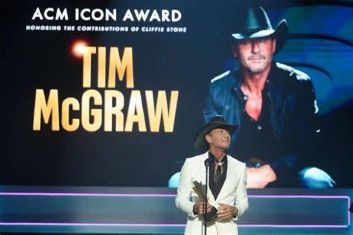 ACM Presents: Tim McGraw's Superstar Summer Night - Show