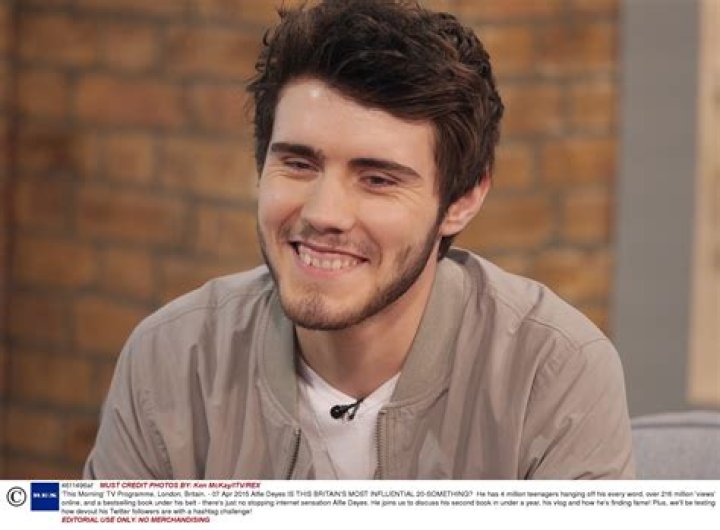 Alfie Deyes' pet Nala