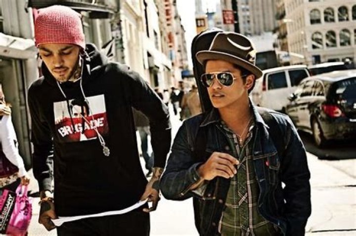 bruno-mars-net-worth