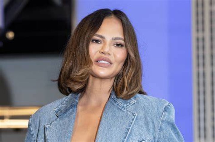 chrissy teigen header
