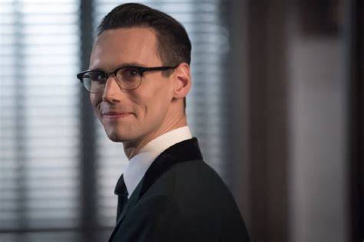 Cory Michael Smith's pet No Pets (Cory Michael Smith)