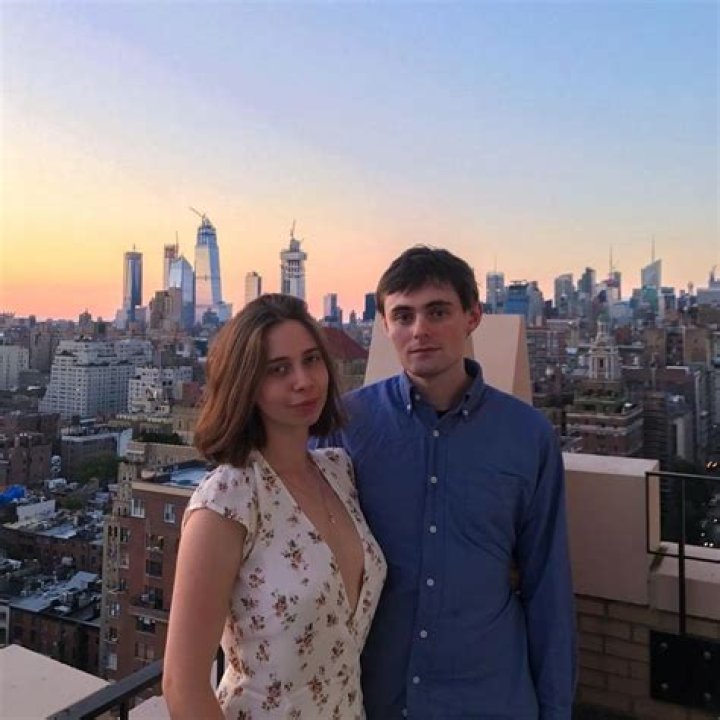 Darnell Gregorio's daughters, Briana and Willa Holland
