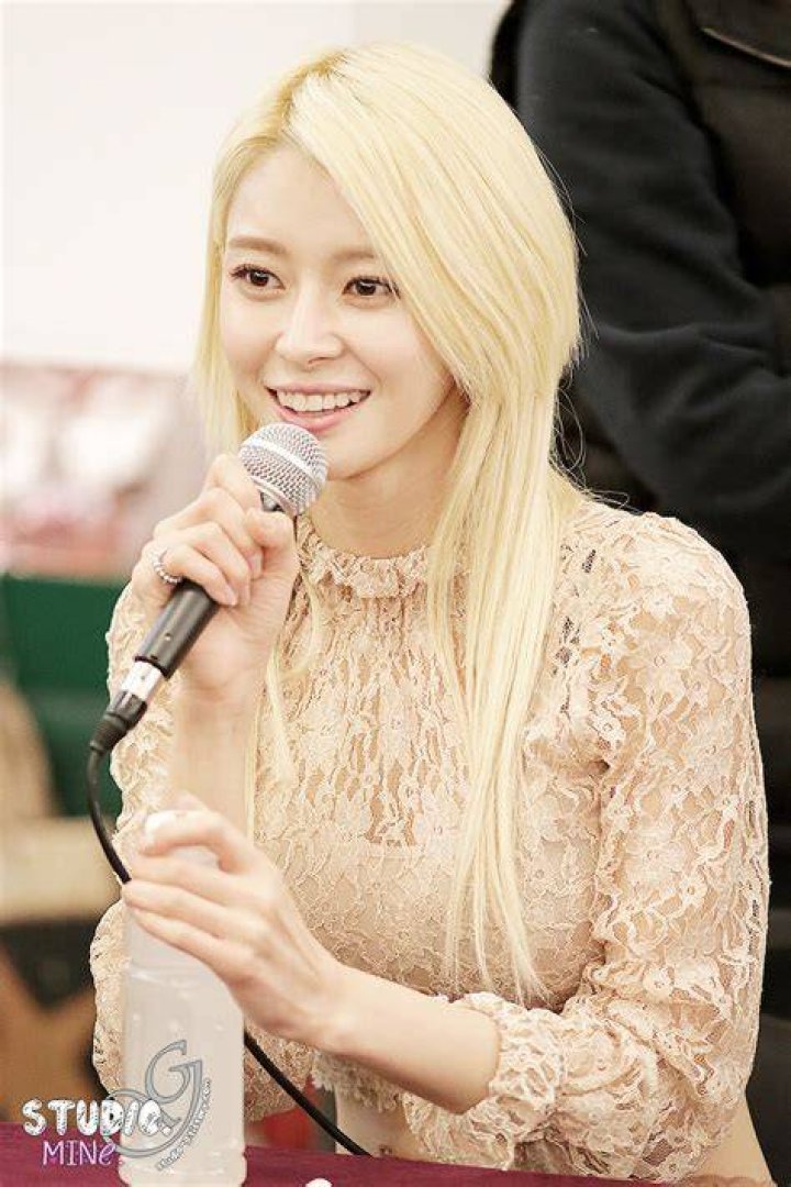 Hello Venus Nara