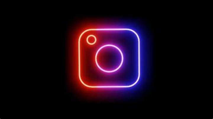 Neon Instagram